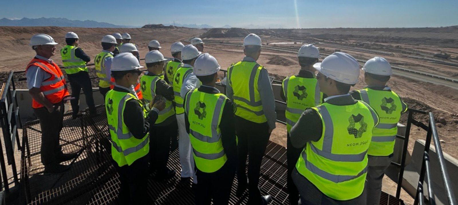 NEOM Hosts Global Contractor
